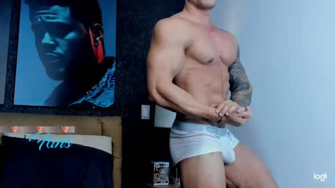 Snapshot of garret_alvin_ chatting on February 2025 01:24:01 AM Garret online show from February 2025 01:24:01 AM