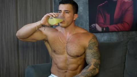 Snapshot of garret_alvin_ chatting on May 2026 09:20:01 PM Garret online show from May 2026 09:20:01 PM