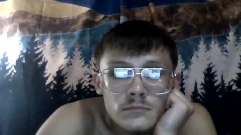 Snapshot of garrettsverse chatting on June 2026 04:00:02 AM garrettsverse online show from June 2026 04:00:02 AM
