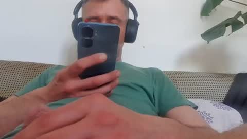 garrick1987 online show from June 2026 03:36:01 PM