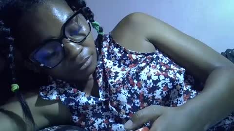 gasielah online show from February 2025 06:08:02 PM