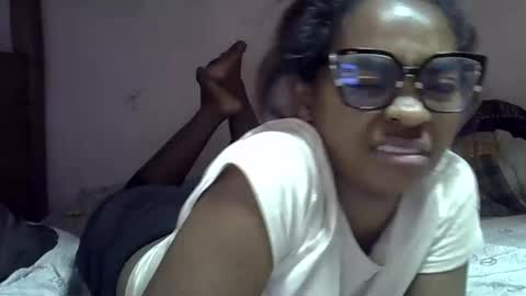 gasielah online show from February 2025 04:32:01 PM