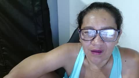 Snapshot of gatika_sexy chatting on November 2025 04:45:02 AM katia online show from November 2025 04:45:02 AM
