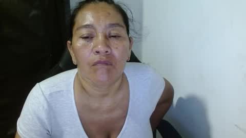 Snapshot of gatika_sexy chatting on November 2025 10:46:01 PM katia online show from November 2025 10:46:01 PM