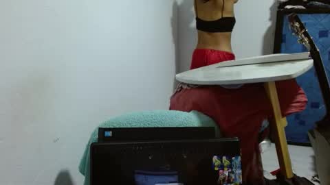 Snapshot of gatika_sexy chatting on March 2026 06:18:02 PM katia online show from March 2026 06:18:02 PM