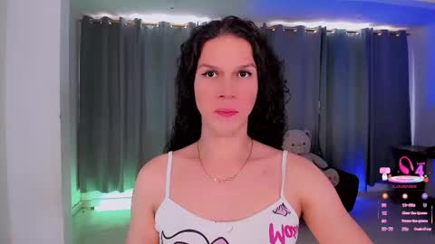 Vnecis Marn online show from March 2026 05:28:01 PM