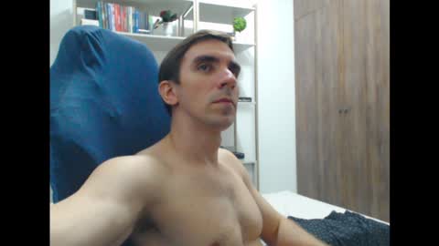 gatosarado23 online show from January 2025 04:09:01 AM