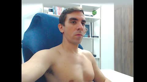 gatosarado23 online show from September 2025 04:25:02 AM