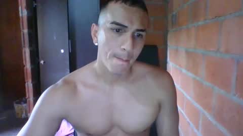 gattitosexy_95 online show from February 2025 07:30:02 PM