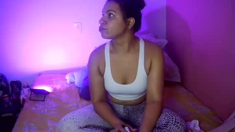 Snapshot of gatubelahotxxx chatting on February 2026 03:11:01 AM gatubelahotxxx online show from February 2026 03:11:01 AM