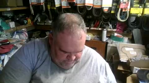 Kenny online show from October 2025 05:24:02 PM