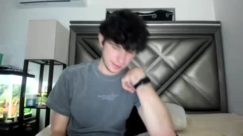 Snapshot of gayndepressed chatting on June 2026 03:11:02 AM Trace online show from June 2026 03:11:02 AM