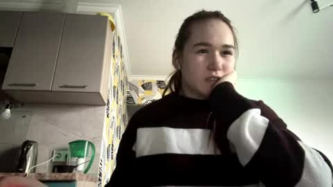 Snapshot of gaynelljacobsen chatting on April 2026 01:45:01 PM Lana online show from April 2026 01:45:01 PM