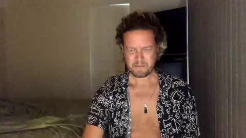 gcsurfer81 online show from December 2024 07:39:02 AM