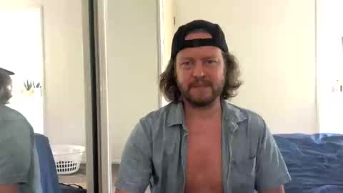 gcsurfer81 online show from December 2025 12:48:01 AM