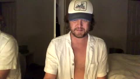 Snapshot of gcsurfer81 chatting on August 2026 08:02:01 AM gcsurfer81 online show from August 2026 08:02:01 AM