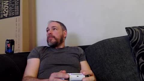 Snapshot of geddes4 chatting on May 2026 11:43:02 PM SIR online show from May 2026 11:43:02 PM