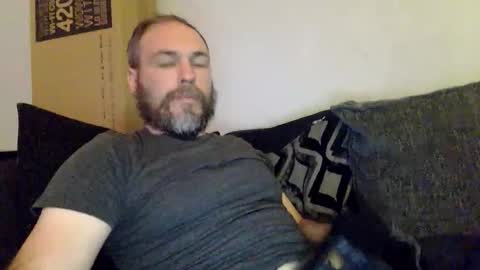 Snapshot of geddes4 chatting on May 2026 11:24:02 PM SIR online show from May 2026 11:24:02 PM
