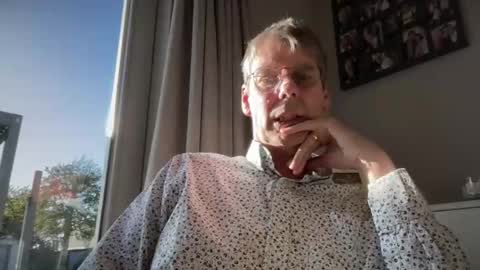 geertjem online show from October 2025 02:13:01 PM