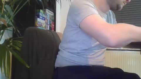Snapshot of geiljongetje1991 chatting on May 2026 08:11:01 AM geiljongetje1991 online show from May 2026 08:11:01 AM