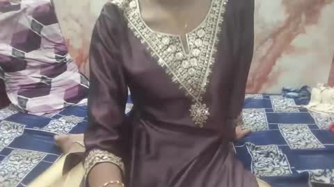 Snapshot of gejalaskshmi chatting on May 2026 06:03:01 PM gejalaskshmi online show from May 2026 06:03:01 PM