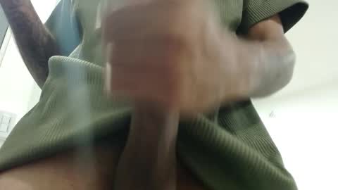 Snapshot of gekyunwasbanned chatting on November 2025 12:20:01 AM Andrs online show from November 2025 12:20:01 AM