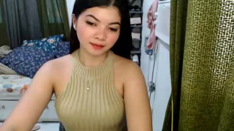 gel_lllluxry online show from July 2026 11:22:02 PM