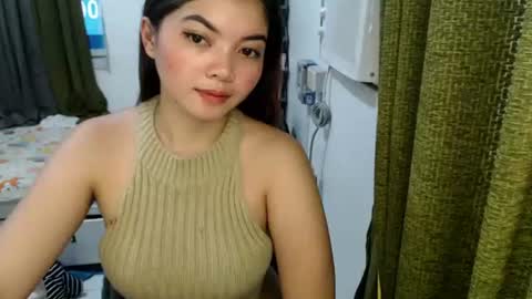 gel_lllluxry online show from July 2026 11:03:01 PM