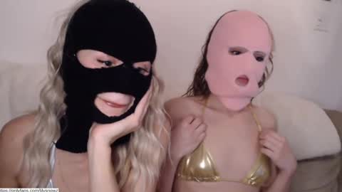 Snapshot of gemiwaterz chatting on November 2025 03:30:02 AM Lilith 3 online show from November 2025 03:30:02 AM