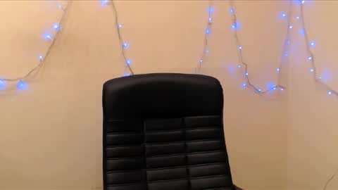 Gemma online show from January 2025 07:04:02 AM