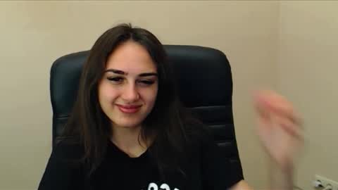 Gemma online show from October 2025 05:57:02 AM