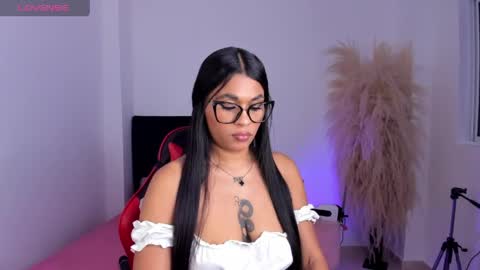 Snapshot of gemma_rose_ chatting on April 2026 08:14:02 PM online show from April 2026 08:14:02 PM