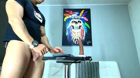 gendersonfit online show from March 2025 12:04:02 AM