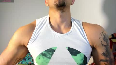 Snapshot of gendersonfit chatting on November 2025 11:15:01 PM gendersonfit online show from November 2025 11:15:01 PM