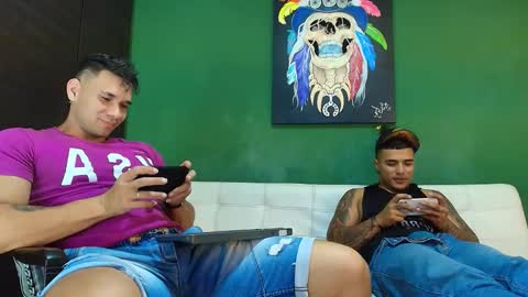 Snapshot of gendersonfit chatting on November 2025 10:01:02 PM gendersonfit online show from November 2025 10:01:02 PM