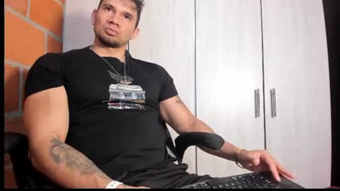 gendersonfit online show from July 2026 11:13:02 PM