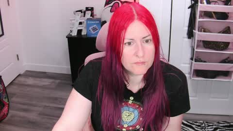 Snapshot of gennyrock chatting on May 2026 05:30:02 PM Genny Rock and online show from May 2026 05:30:02 PM