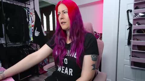 Genny Rock   and  online show from May 2026 02:47:02 PM