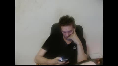 Snapshot of genryuusai88 chatting on February 2026 07:01:02 PM Toni online show from February 2026 07:01:02 PM