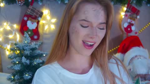 GentleRossi online show from December 2024 09:00:01 PM