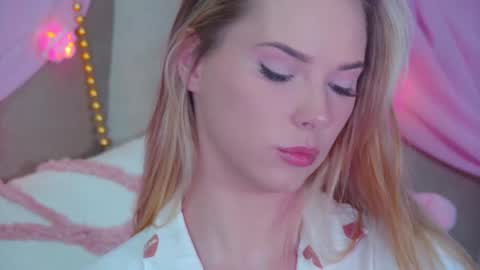 GentleRossi online show from March 2025 03:24:01 PM