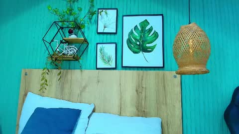 Snapshot of geo_jonnes25 chatting on April 2026 09:43:01 AM Geo J online show from April 2026 09:43:01 AM