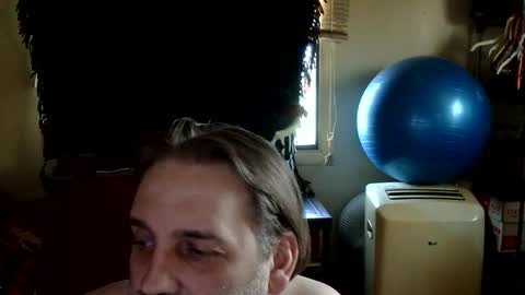 geoffbmn online show from May 2026 11:09:01 PM