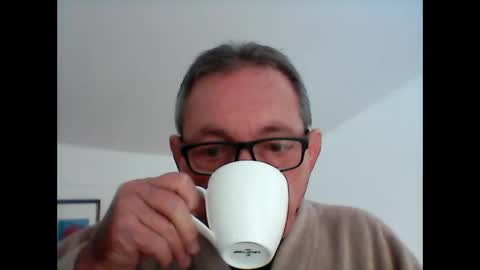 Snapshot of georg1412 chatting on January 2026 11:23:02 AM georg1412 online show from January 2026 11:23:02 AM