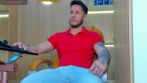 George online show from November 2025 08:44:01 PM