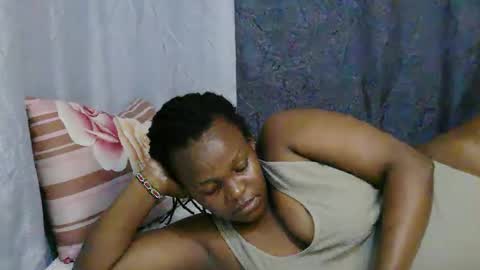 georgeous_kimberly online show from September 2025 06:52:02 PM