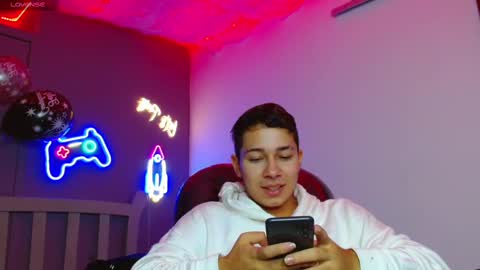 GEORGE online show from January 2025 01:42:02 AM