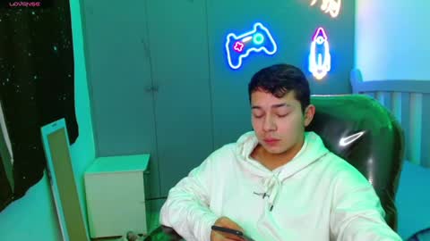 GEORGE online show from January 2025 09:04:01 AM