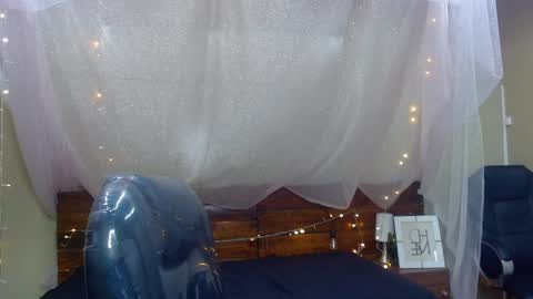 GEORGE online show from February 2025 01:30:02 AM