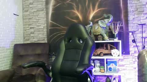 Georgina  online show from March 2025 10:59:01 PM